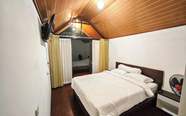 Royal Indah Cabin