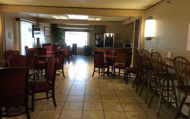 Americas Best Value Inn & Suites Ft. Collins E at I-25