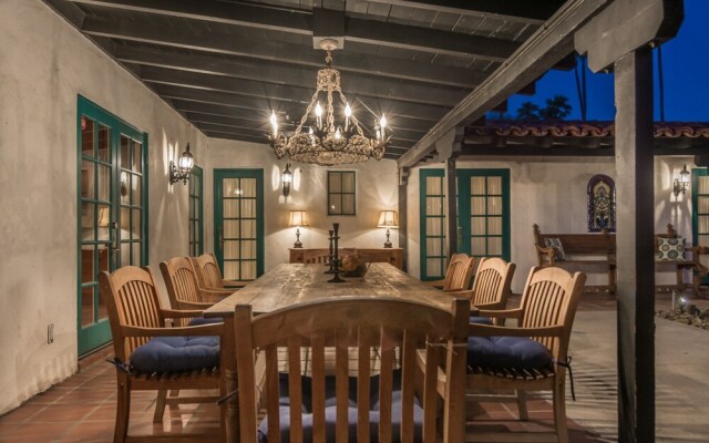 The Lucy House Five Bedroom House