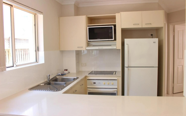 Surfers Riverside Apartments