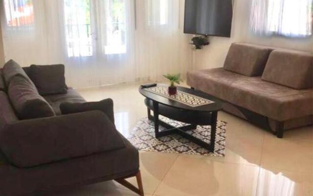 3 Rooms + Parking Hameyasdim 36