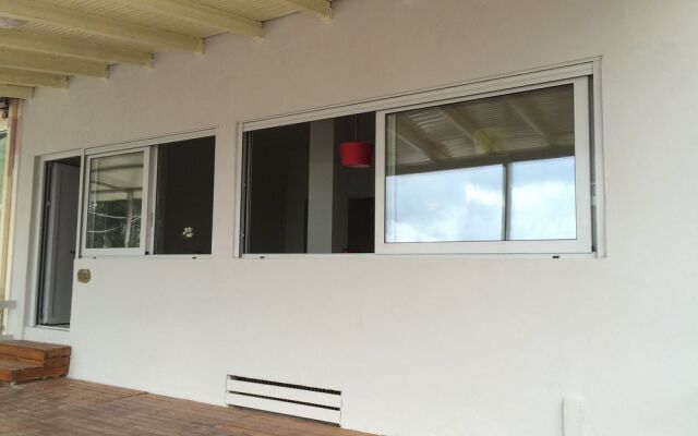 Beachfront Apartment Downtown