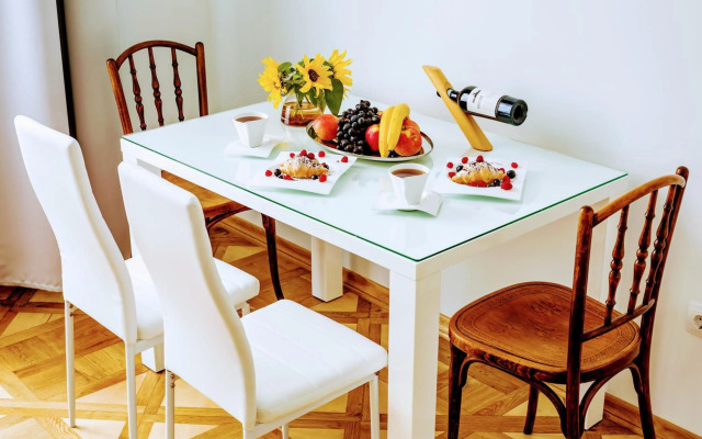 Family apartments in Lviv center with balcony