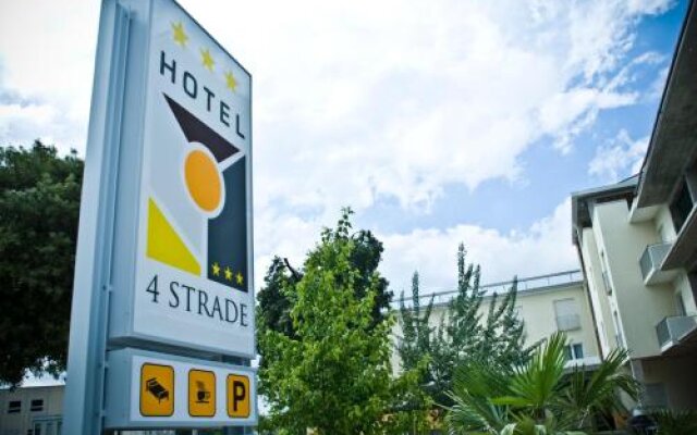 Hotel 4 Strade