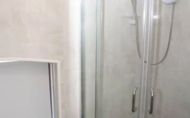 Spacious Studio Apartment