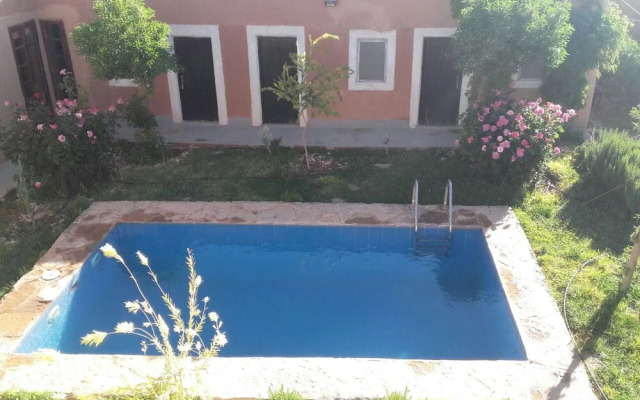 Riad Roses