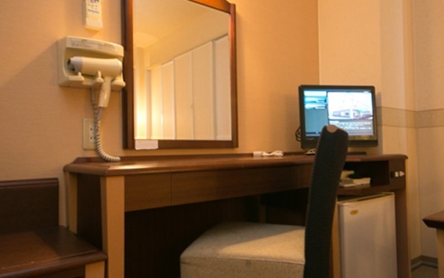 Royal Inn Kokubu – Guest Rooms – Kirishima