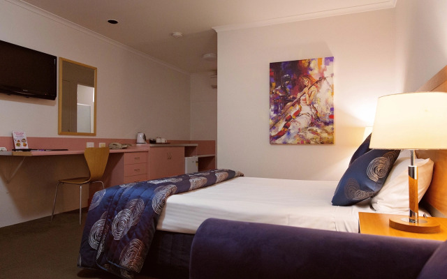 White Lace Motor Inn