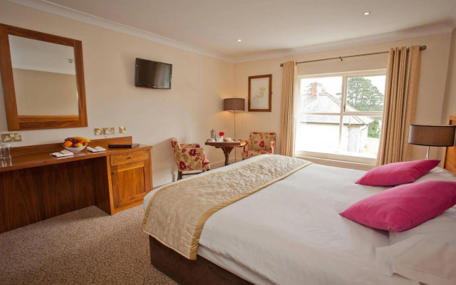 The Lakeside Hotel & Leisure Centre