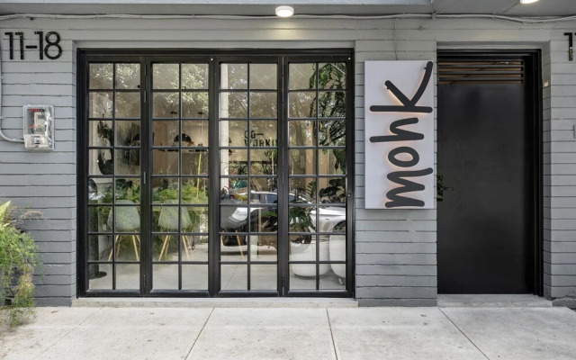 Mohk Boutique By HOUSY HOST