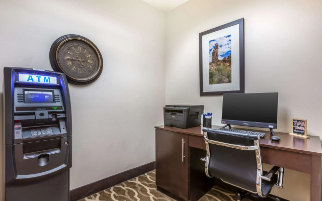 Comfort Inn & Suites Yuma I-8