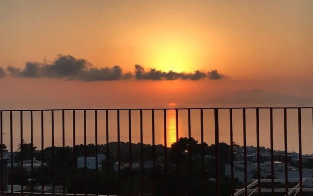 R&D Rest and Dream Capri