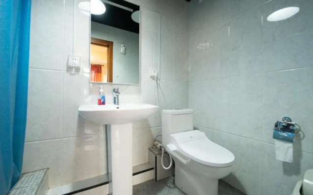 Zaya 2 Hostel