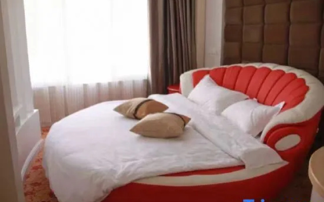 Junbo Hotel