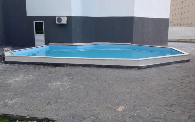 Real Plaza Flat 1505