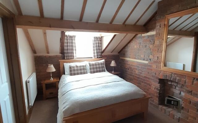 The Dolfor Inn