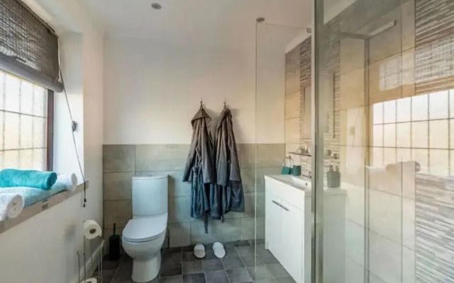 Camaraderie Guest House