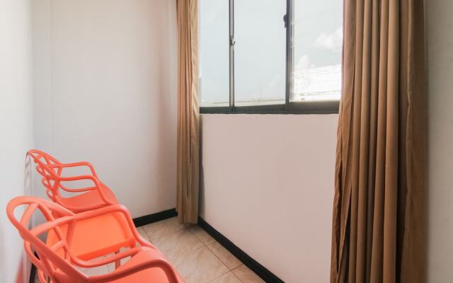 Hotel K77 by OYO Rooms