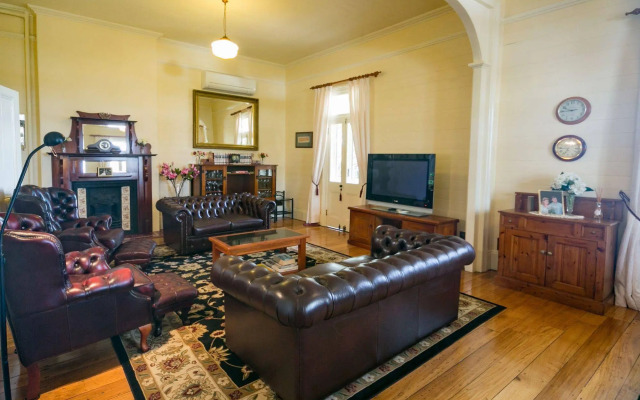 Riversleigh Guesthouse
