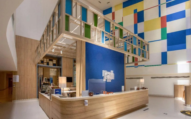 Holiday Inn Express & Suites Bengaluru Old Madras Road by IHG