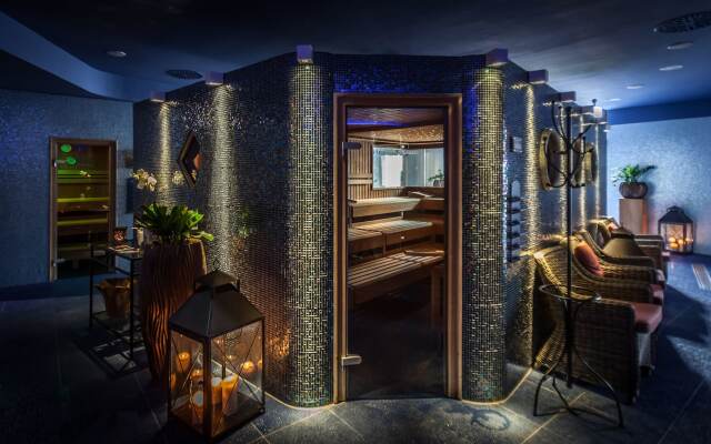 Europa-Park Freizeitpark & Erlebnis-Resort, Hotel Bell Rock