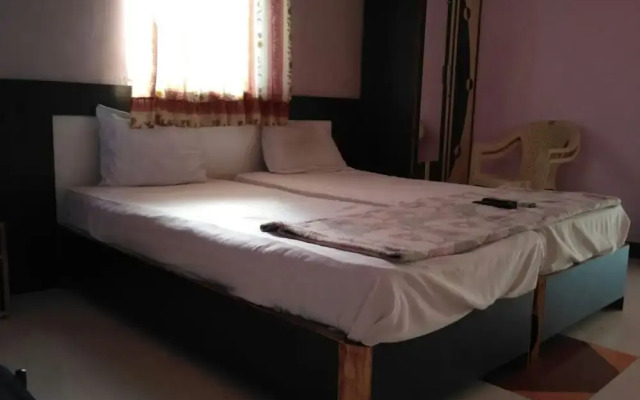 Hotel Arsh Plaza