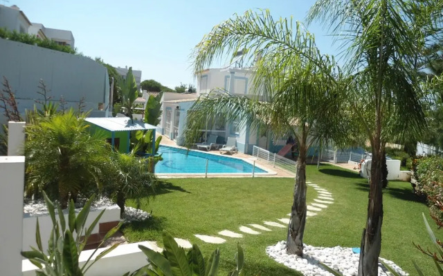Alamos House