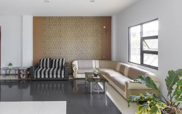 OYO 3343 Sunrise Hotel