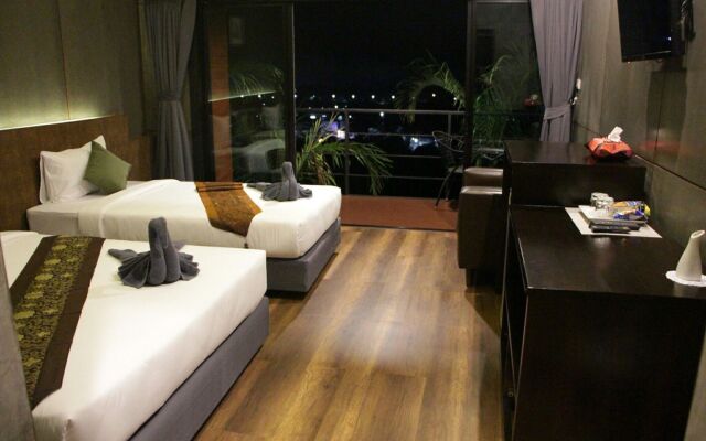 Blue Mountain Phangnga Resort