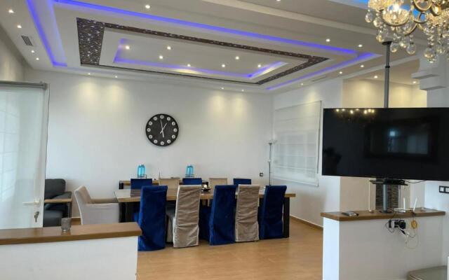 Somptueux appartement de luxe a Sania plage- M’diq