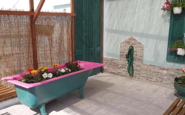 City's Center Lux. Apt.Up 4 persons and BBQ