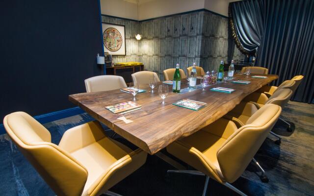 Hotel Indigo London - Kensington by IHG