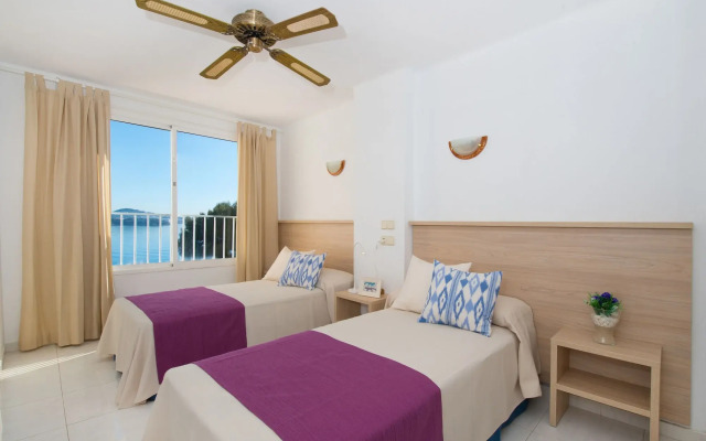 Apartamentos Calablanca
