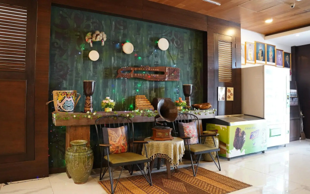Serapi Hotel