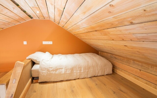 Cosy Holiday Home in Modave With Garden