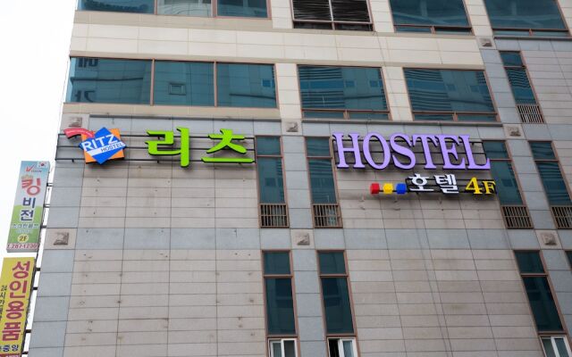 Ritz Hostel