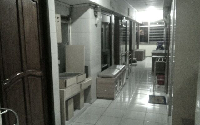 Family Guest House Barata Jaya 48