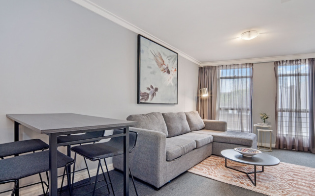 Kozyguru | Haymarket | Family Room Apartments On George St – Guest Rooms – Sydney