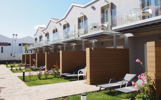 Hotel Suites Los Calderones (Adults only)
