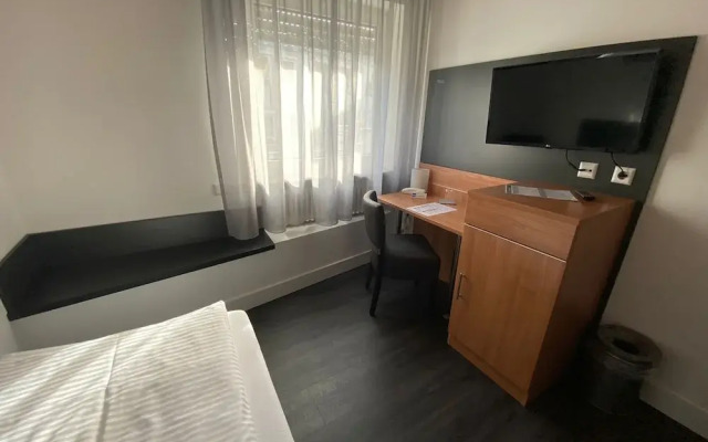 Hotel Zeppelin
