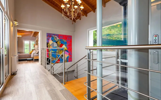 Villa Nirvana