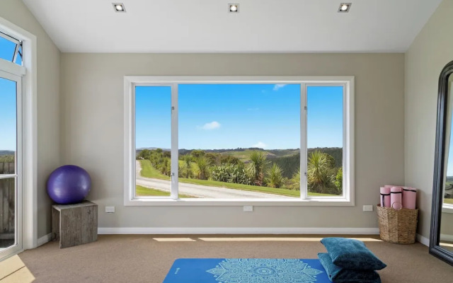 Woodhouse Mountain Lodge