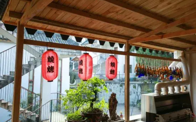 Hillside Spring Resort