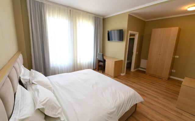 SANTO Hotel