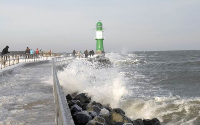 Bungalow in Alt Bukow Near the Beach