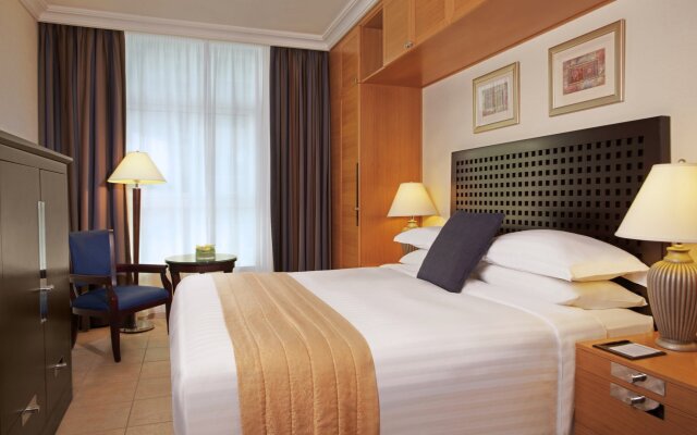 Beach Rotana All Suites