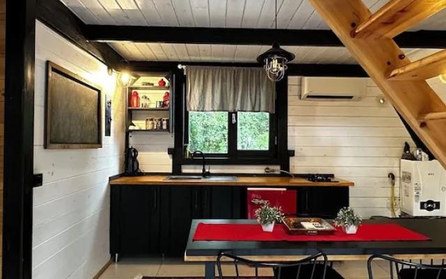 Pentalow Cabin