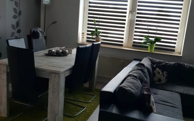 PRIVATE APARTMENT SCHULENBURGER LANDSTRAßE