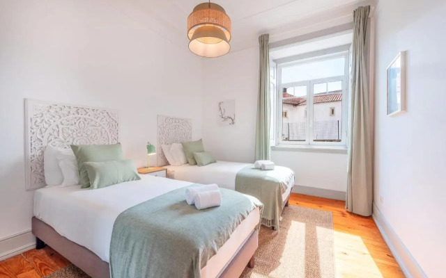 Vita Portucale ! Deluxe 3 Br Apartment in Arroios