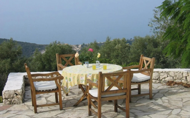 Agios Nikitas Villas
